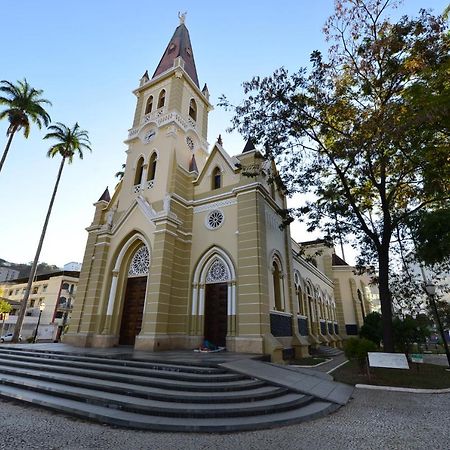 Vind'S Plaza Hotel Caratinga Bagian luar foto