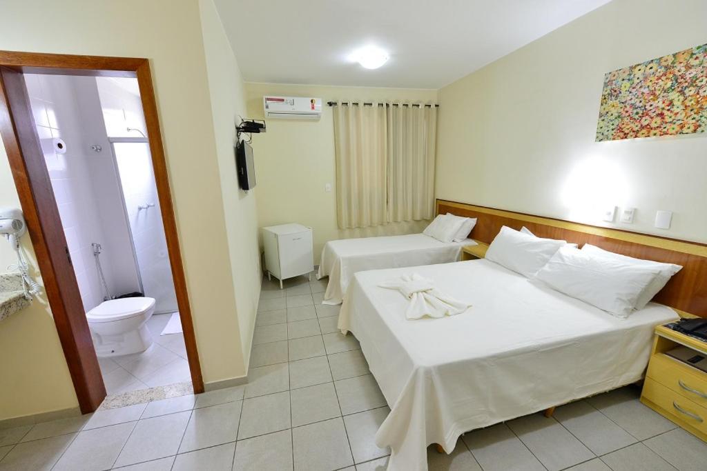 Vind'S Plaza Hotel Caratinga Bagian luar foto