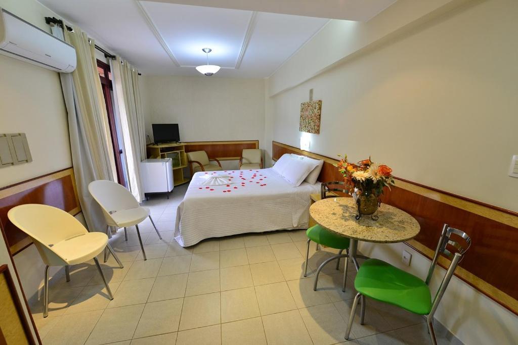 Vind'S Plaza Hotel Caratinga Bagian luar foto